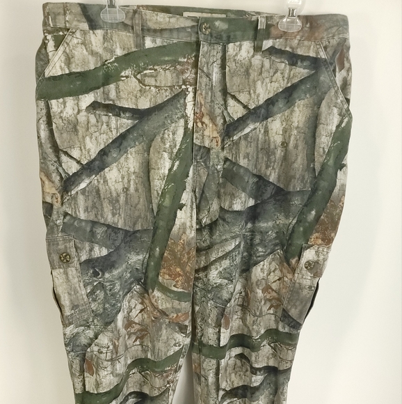 Russell Outdoors Cargo Pants Mens 2XL Mossy Oak Tree Stand Camouflage Distressed - Picture 1 of 11
